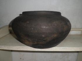 高古黑陶罐