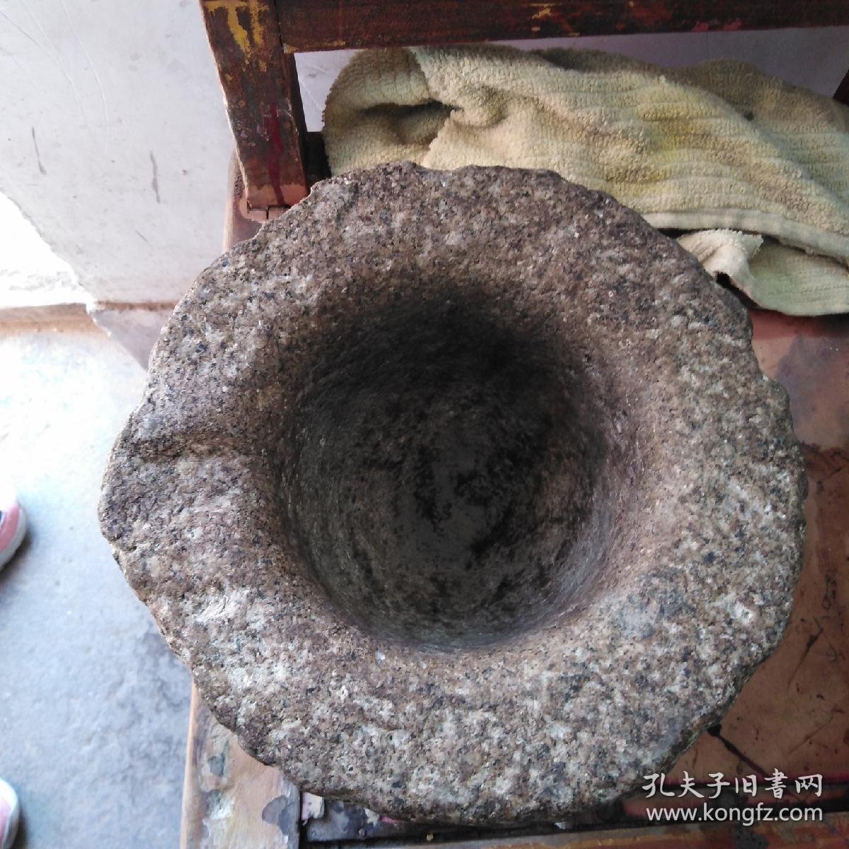 明代石雕捣药罐2825cm上有精美福神图案种花神器