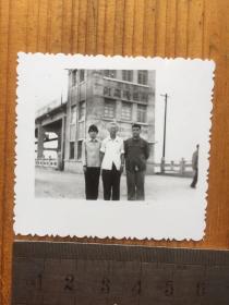 1983年 邮电部于黑龙江兴凯湖合影