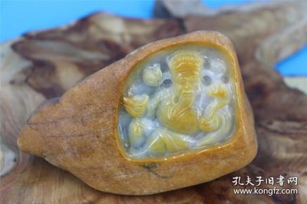 典型缅甸大马坎场口原石翡翠财神小摆件,带雾黄皮,内肉光洁油润,大