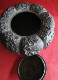 清代福寿铜罐