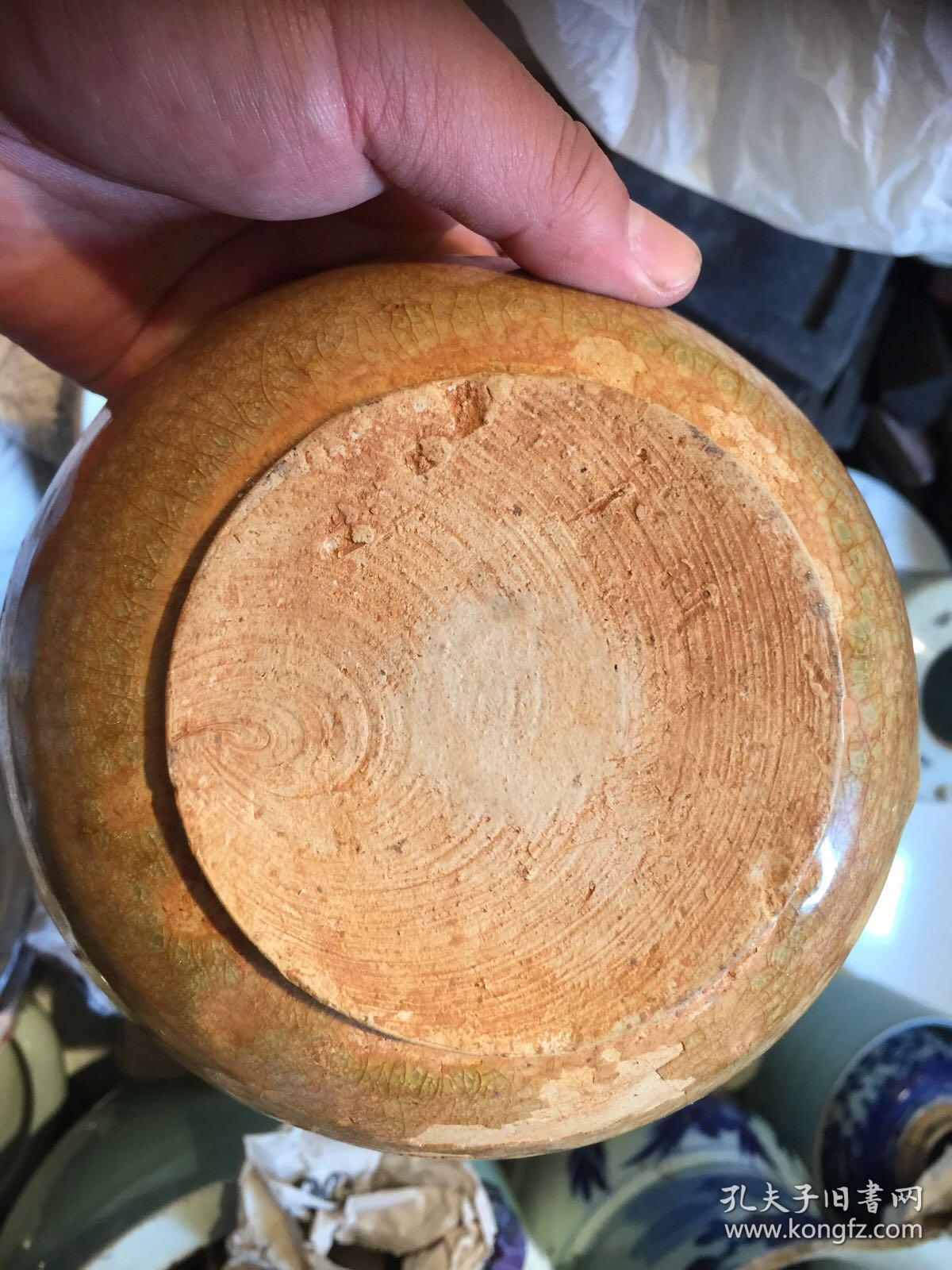 出土南北朝洪州窑砵碗