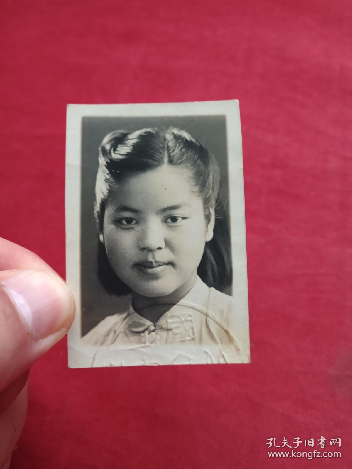 照,背有签字及印章,约30年代左右中学时期照片》老照片,老相片,老像片