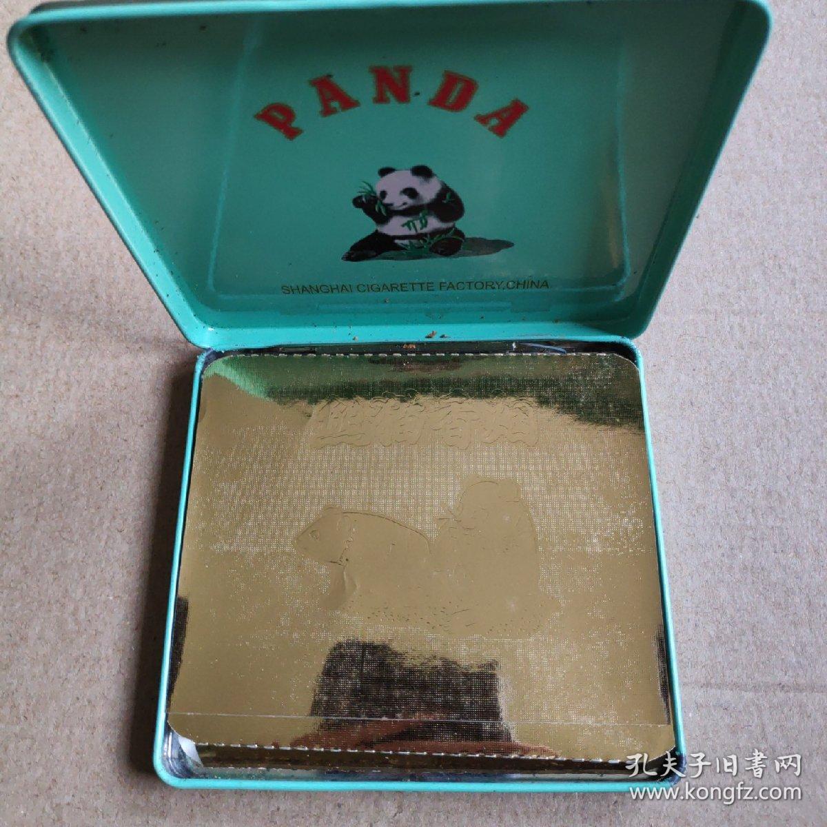 熊猫香烟铁盒