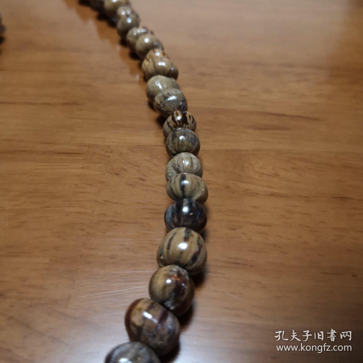 老草珠子项链手串一套开片包浆漂亮