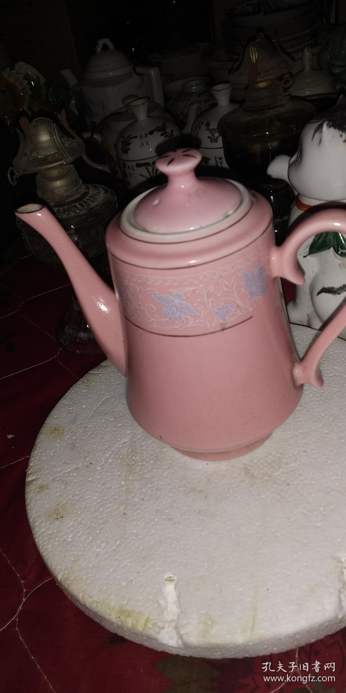 七八十年代老茶壶,品相如图.包老!