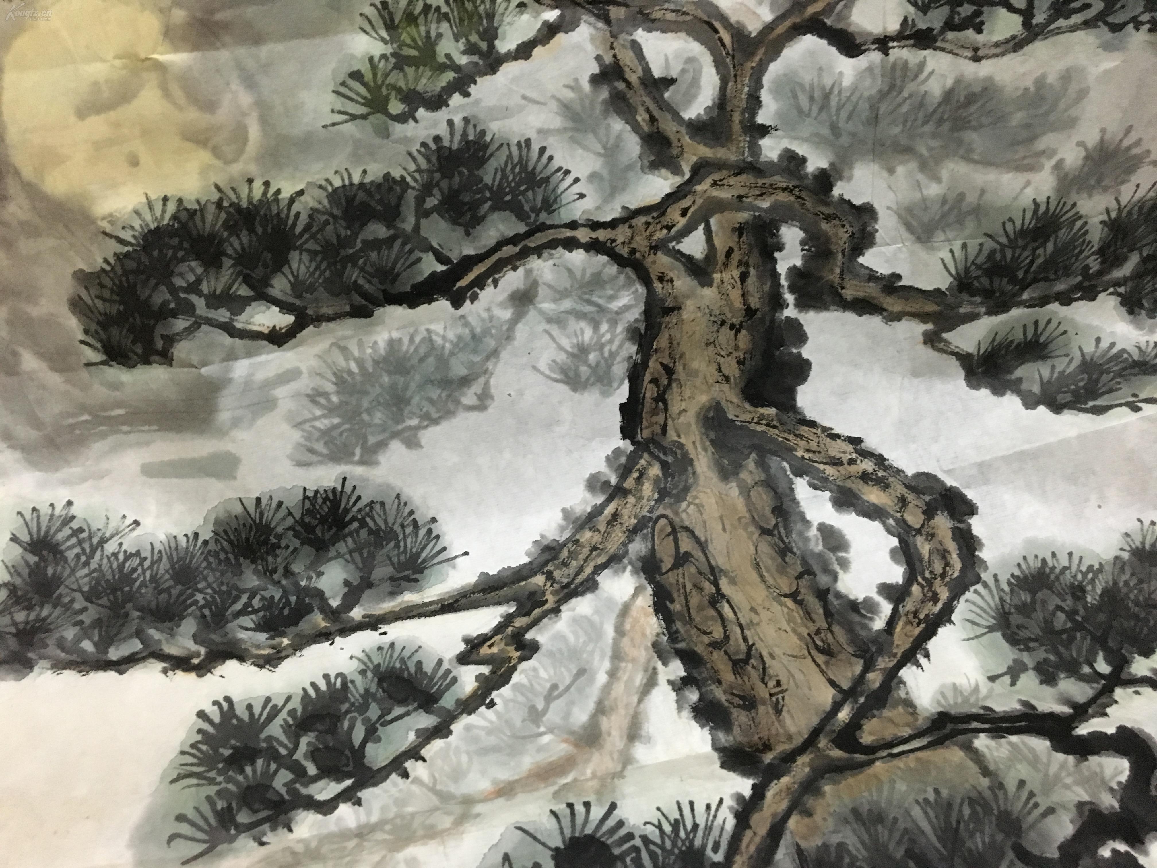 无款水墨画古松