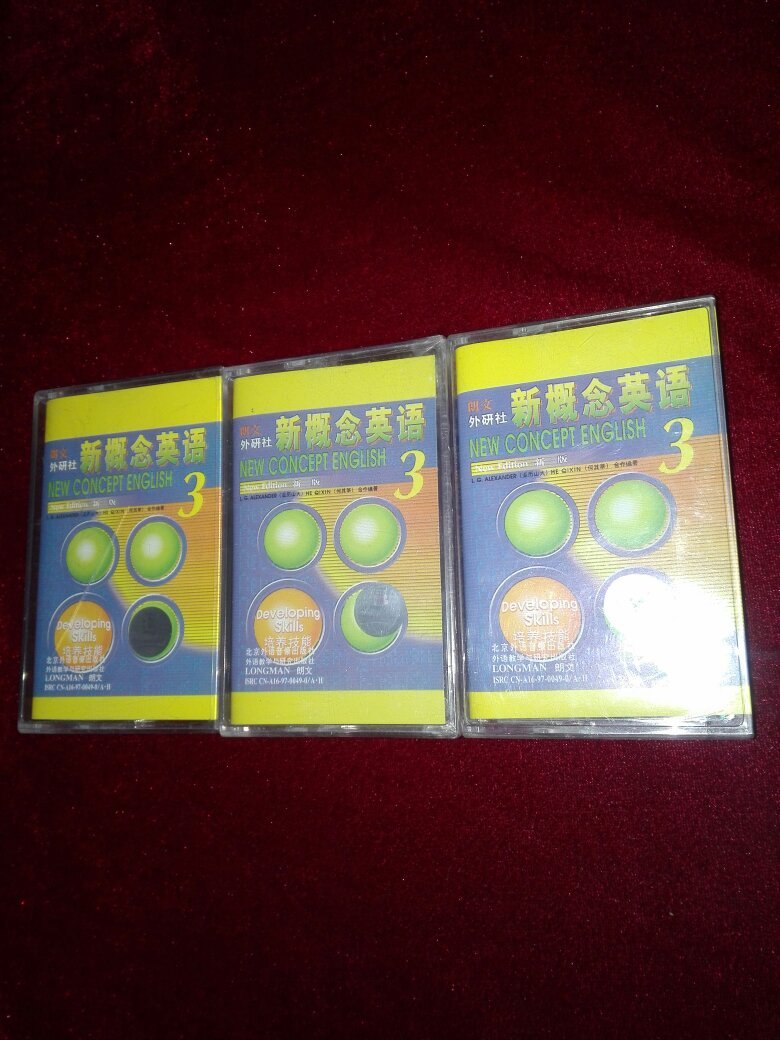 新概念英语3学生用书磁带1一3全