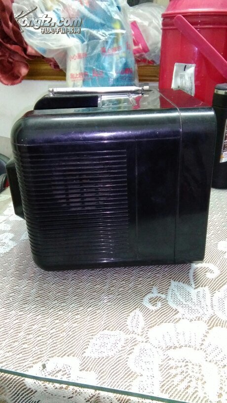 黑白电视华同牌7寸的