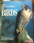 The Illustrated Encyclopedia of Birds: The Definitive Reference to Birds of the World