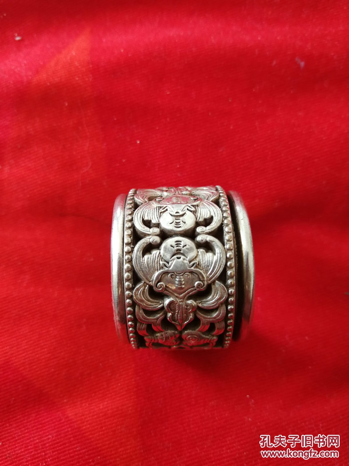 银扳指带款光绪天宝足银