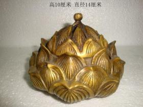 荷花铜薰炉
