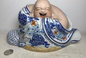 七十年代景德镇雕塑瓷厂斗彩弥勒佛瓷像摆件-7657799