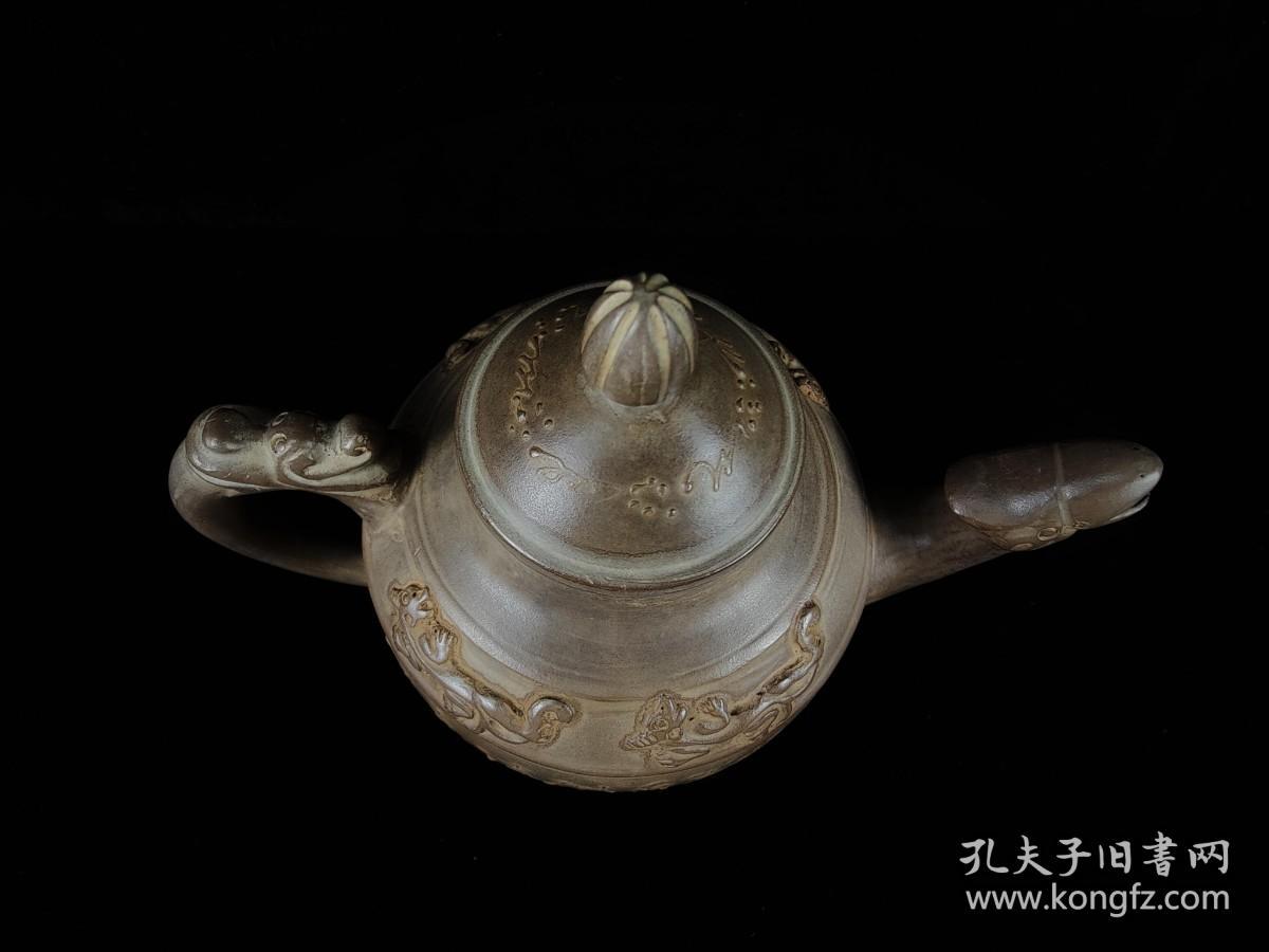 【清代】大清乾隆年製 龙凤泥绘壶