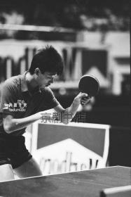 剧照新印：乒坛名将 第七届亚洲乒乓球锦标赛男团、男双冠军 腾毅 训练照 （6寸 15*10cm）