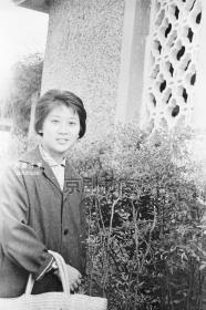 剧照新印：80年代买菜漂亮姐（6寸 15*10cm）