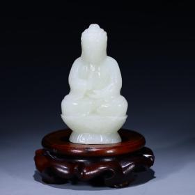 清 和田玉佛像。