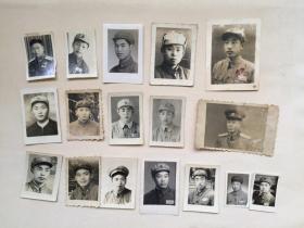 22张解放军志愿军抗美援朝 五十年代军人奖章军功章老照片