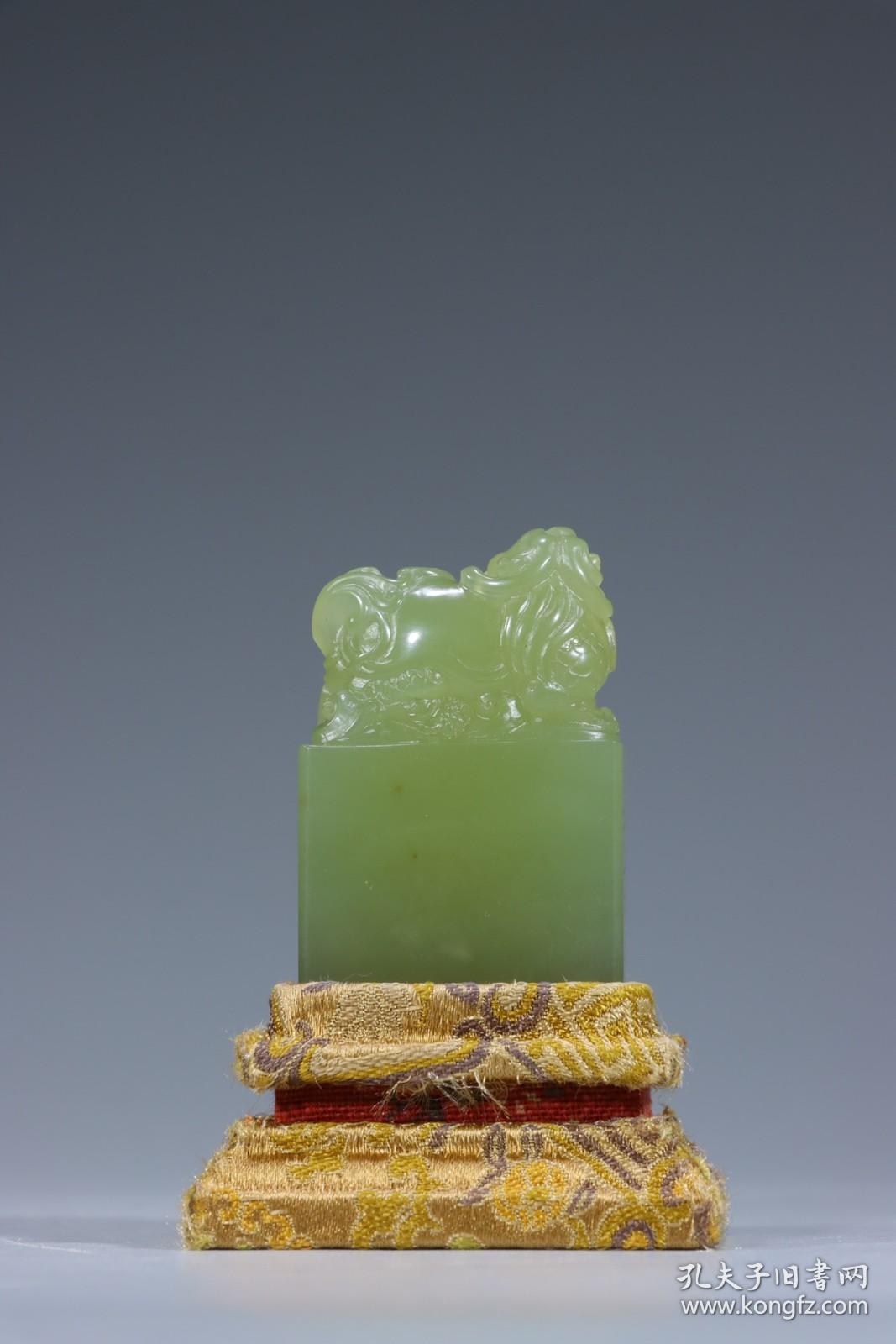 清代 封门冻石雕"曼生"款 龙龟钮印章