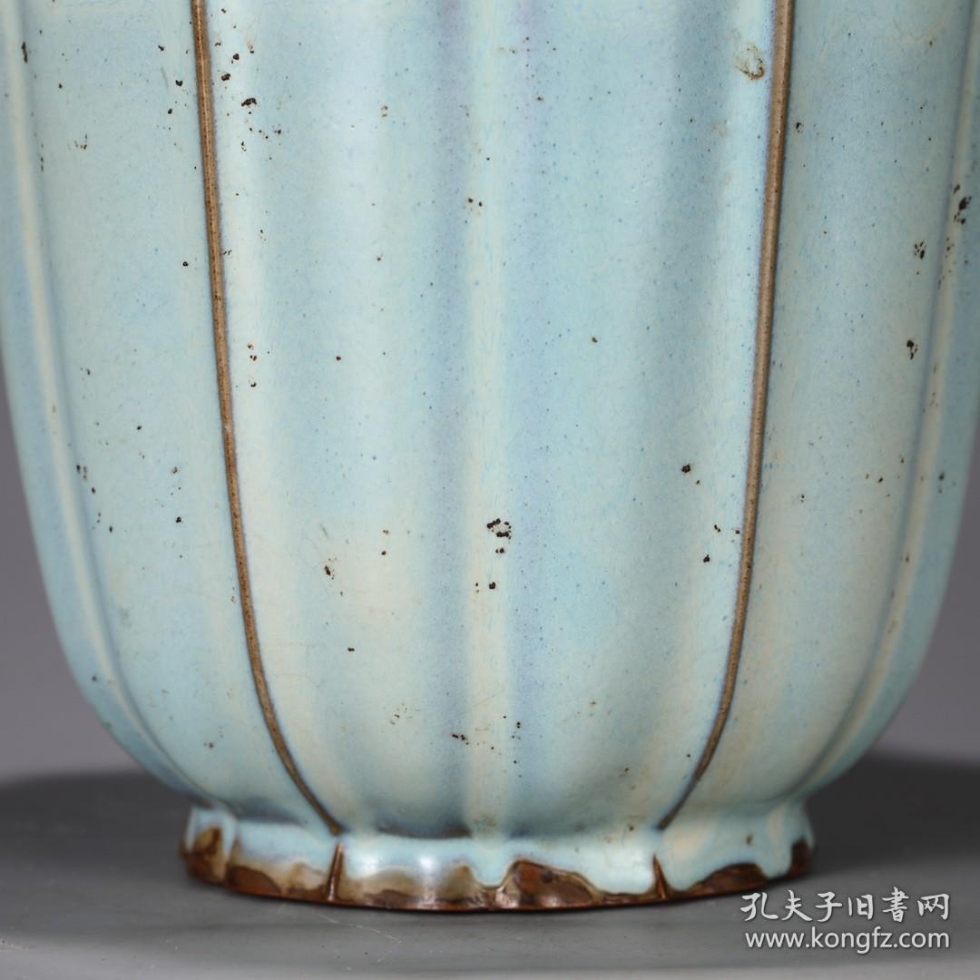 旧藏 北宋 钧官窑天蓝釉花盆