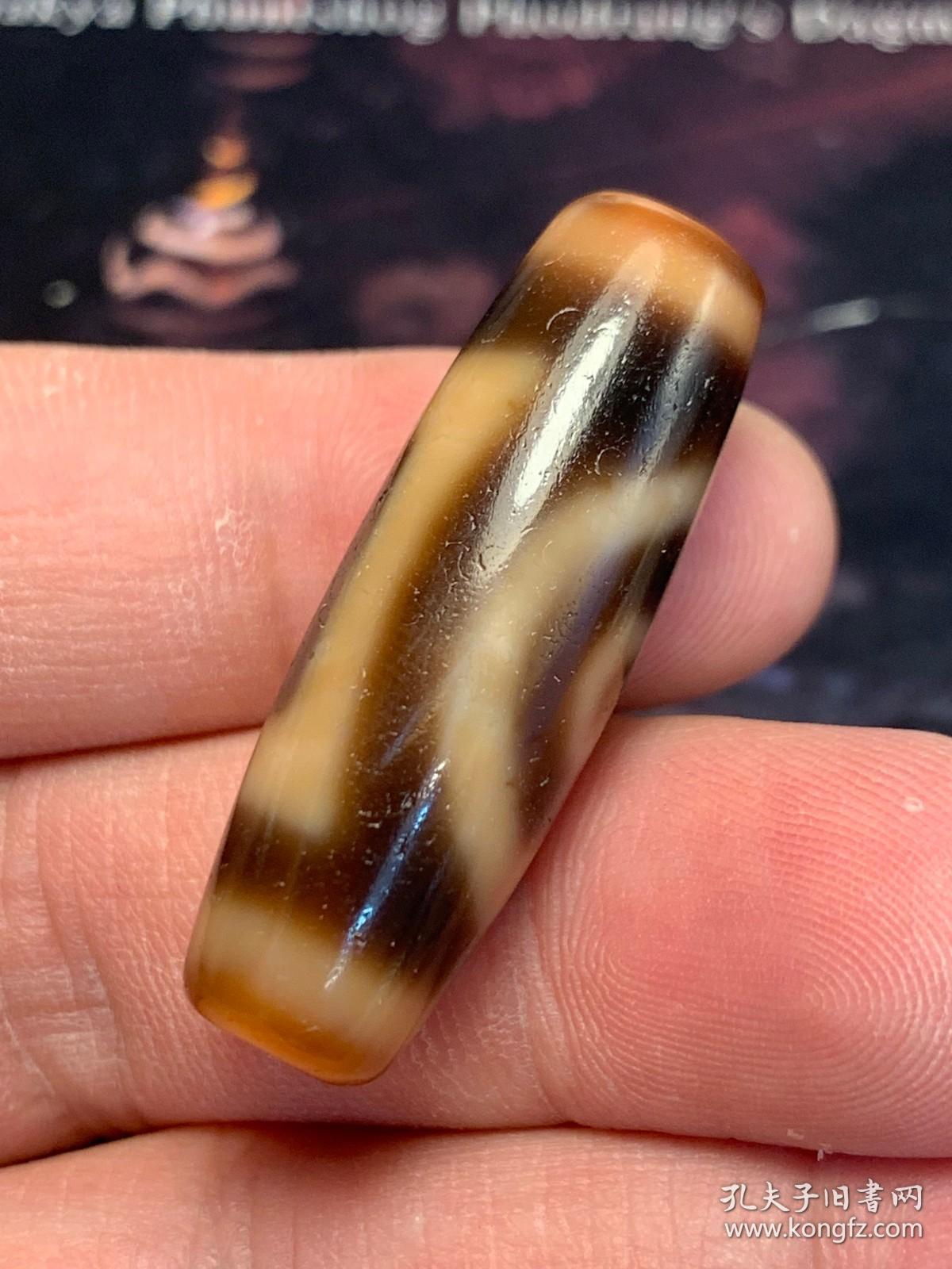 天地一眼天珠 尺寸12*36mm