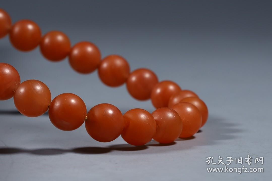 清代,南红玛瑙朝珠一盘