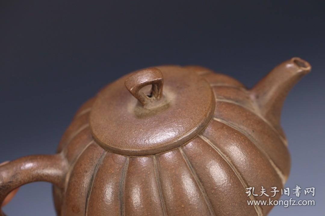 旧藏 清 "二泉"款老紫砂壶