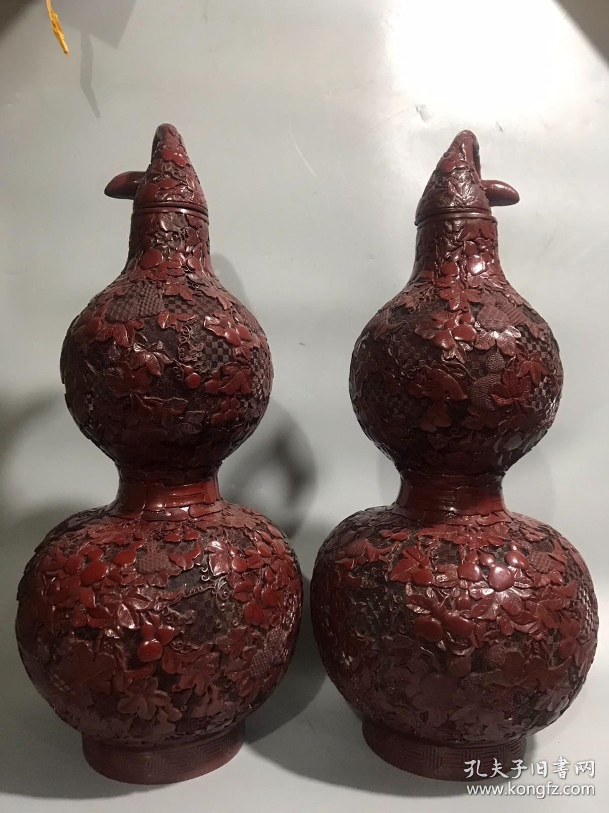 旧藏剔红漆器子孙万代葫芦瓶一对摆件规格高61cm腹宽23cm重8912g