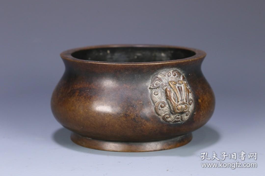 旧藏大明宣德年制款薄胎铜香炉