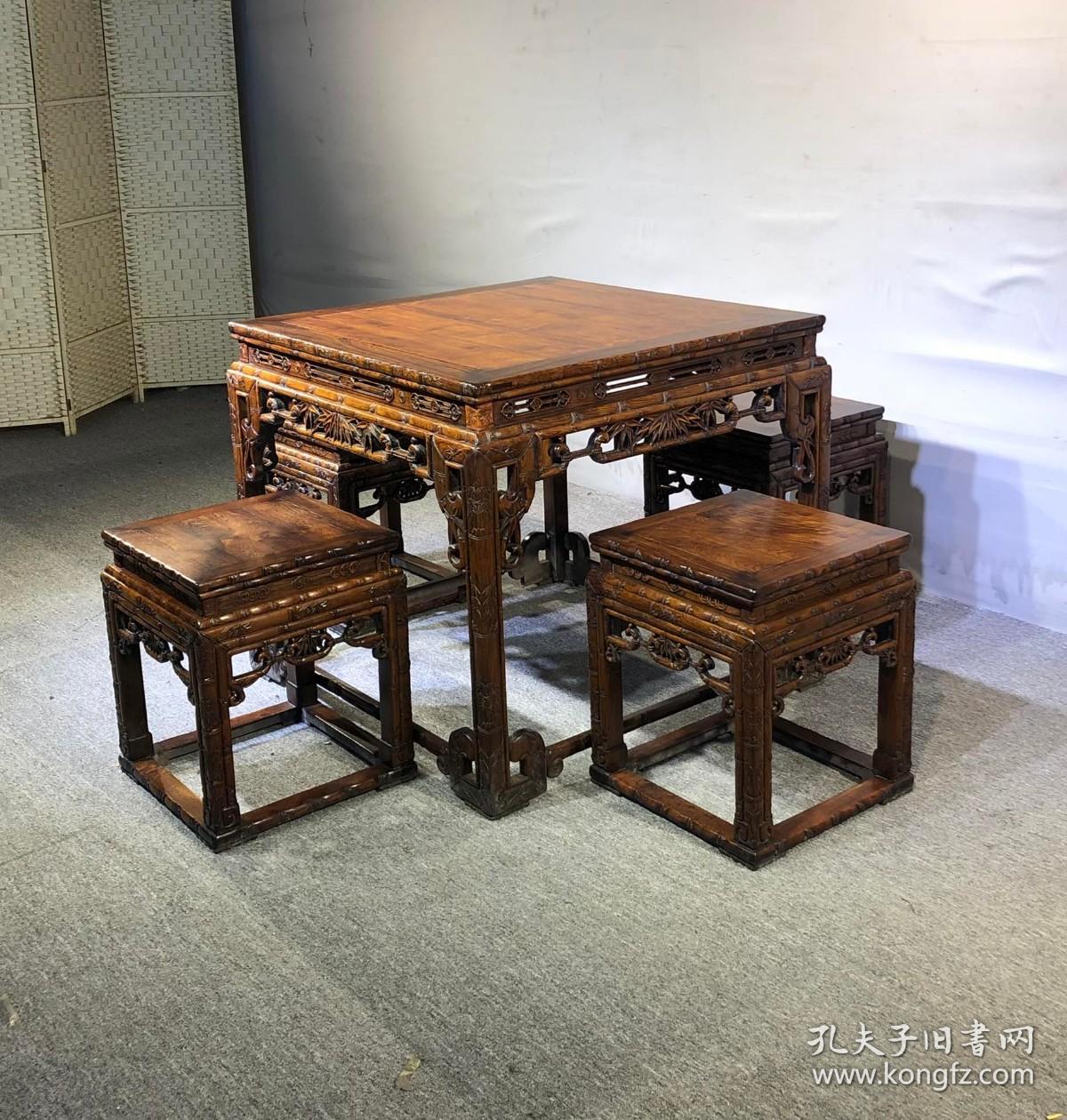 旧藏 大叶黄花梨八仙桌.