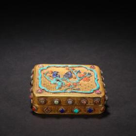 清乾隆 銅鎏金鑲寶石花鳥紋蓋盒