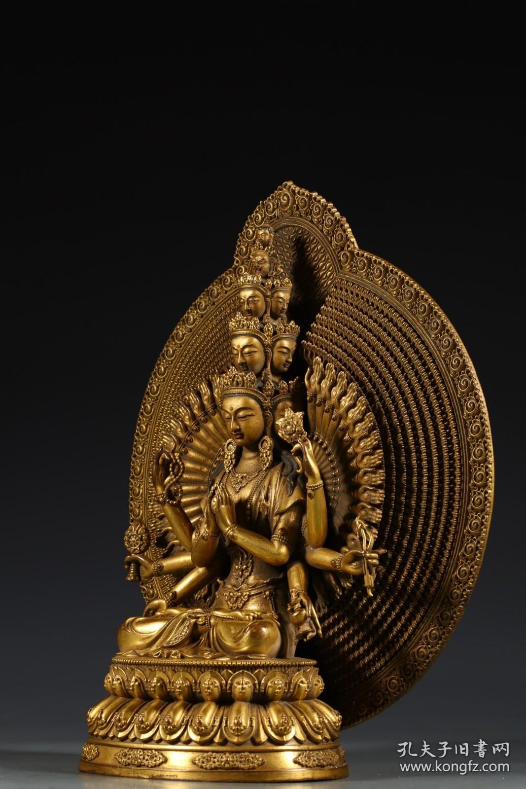 清代,铜鎏金千手观音坐像.