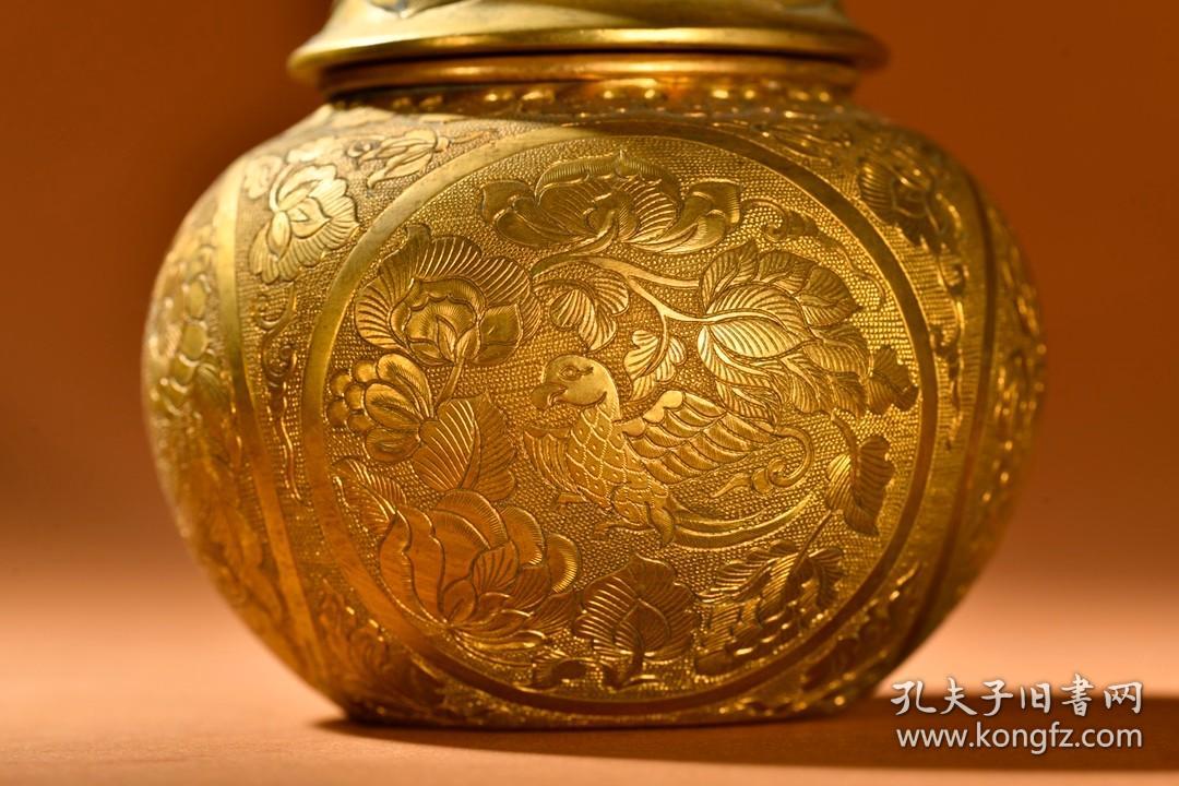 唐代 银鎏金炸珠人物摆件