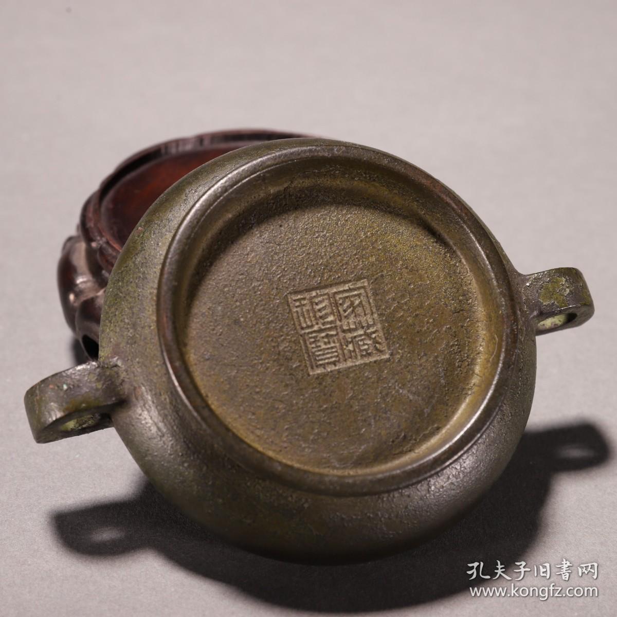 家藏珍宝款 老铜胎双耳香炉.