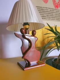 工艺木雕读书台灯——快乐时光