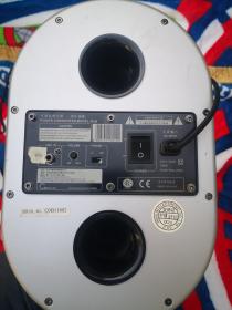 有源低频音箱Q3B  广东汉洋丽声音响有限公司  2003年12月