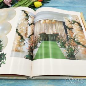 UN SOGNO LUNGO UN GIORNO 意大利语 婚礼装饰花的设计画册