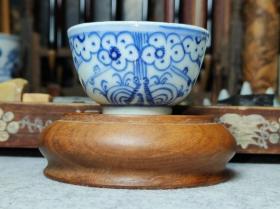 清代中后期青花过墙梅纹饰酒杯茶杯传世真品民俗瓷器