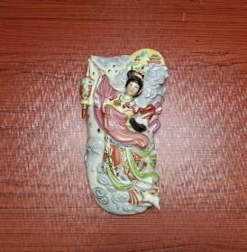 嫦娥奔月*非常漂亮的石湾瓷塑挂瓶