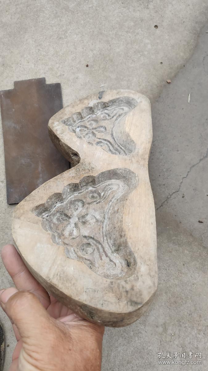 厘米_木质印模;瓦当模具一个连体双模花卉图案长30厘米_孔夫子旧书网