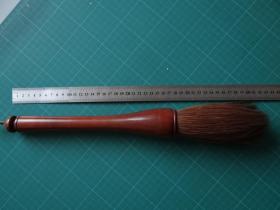 文房雅玩23-001：大号老毛笔一支！木质笔杆！笔杆直径2.65cm，笔肚直径4.75cm,笔杆长度4.75cm,总长度42cm！！！