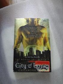 City of Bones (The Mortal Instruments, Book 1) 圣杯神器1：骇骨之城