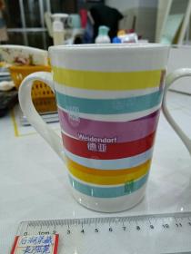 德运牛奶纪念水杯，彩虹杯，2022年牛奶纪念杯，少见，单个价