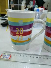 德运牛奶纪念水杯，彩虹杯，2022年牛奶纪念杯，少见，单个价