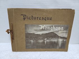 《风景如画的香港》（Picturesque Hong Kong），又译《如诗如画的香港》或《香港风光》，25幅摄影作品，1925年初版平装