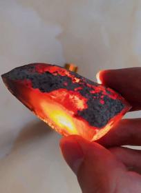 琥珀原石，缅甸纯天然琥珀原石，17.5克封口原生裸石，原状原石，原汁原味，收藏珍品