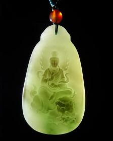 和田玉吊牌，和田玉“翠青玉观音菩萨”吊牌“大慈大悲普度众生”，“翠青玉”吊坠，稀有，珍贵，可遇不可求，包浆老熟浑厚，沁色均匀做工精细美观，重量级玉牌，值得您收藏，古朴大气，包浆醇厚，鬼斧神工，绝世珍品，收藏之极品、珍品、孤品