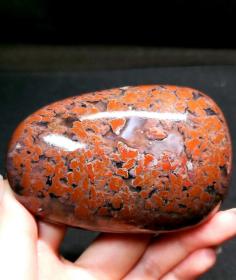 法库玛瑙原石，“冰片纹”纯天然法库玛瑙原石，“水彩画法库玛瑙神鸟蛋”极美品，可遇不可求，世界最独特的，稀少的法库玛瑙原石，资源枯竭，收藏级极品玛瑙原石 美爆了，看这品相，图案非常漂亮，值得永久珍品，极好收藏