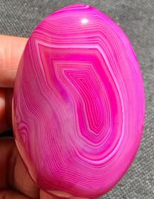 粉色戈壁玛瑙,粉色天眼,极为罕见,稀有,珍贵,纯天然水冲粉色玛瑙原石
