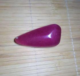 鸡血玉吊坠，极品鸡血玉吊坠，纯天然极品顶级鸡血玉吊坠，极品萝卜丝鸡血玉吊坠，非常罕见的极品纯正鸡血玉吊坠，可遇不可求收藏珍品